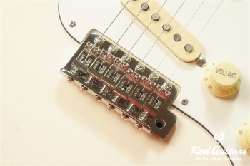 JV Modified ’60s Stratocaster - Olympic White